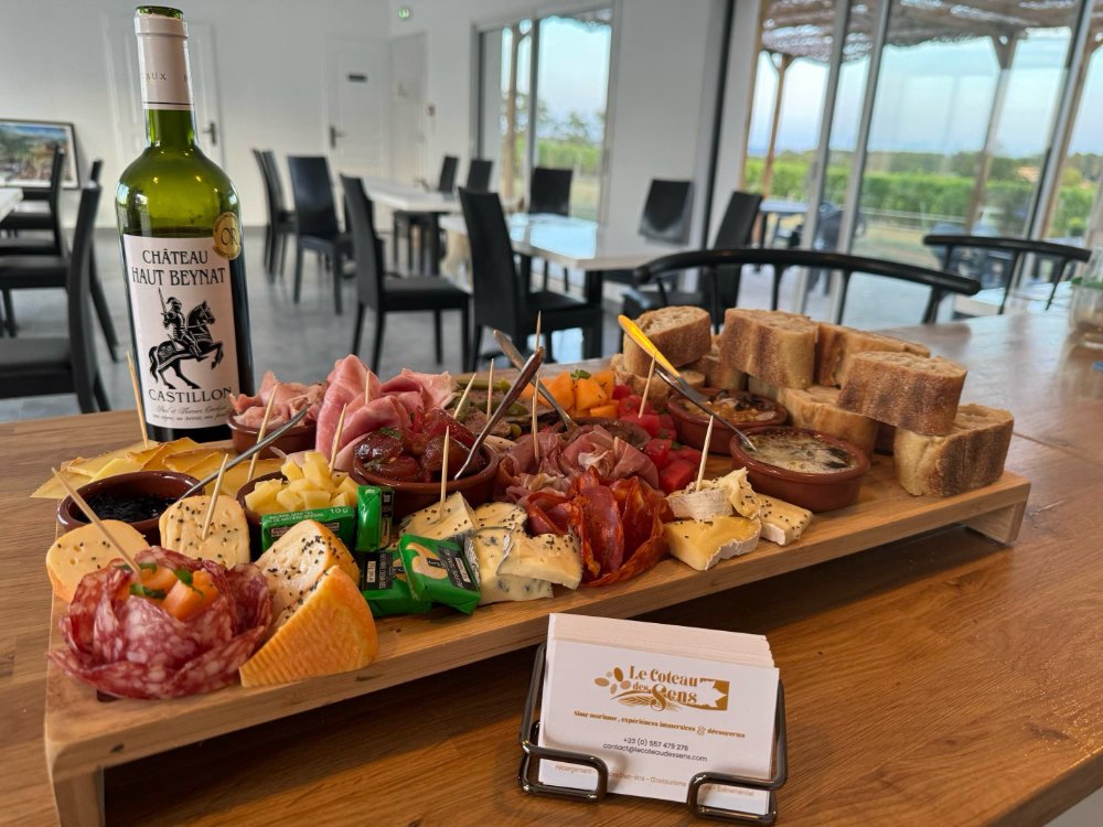 Aire camping-car � Belv�s-de-Castillon (33350) - Photo 8